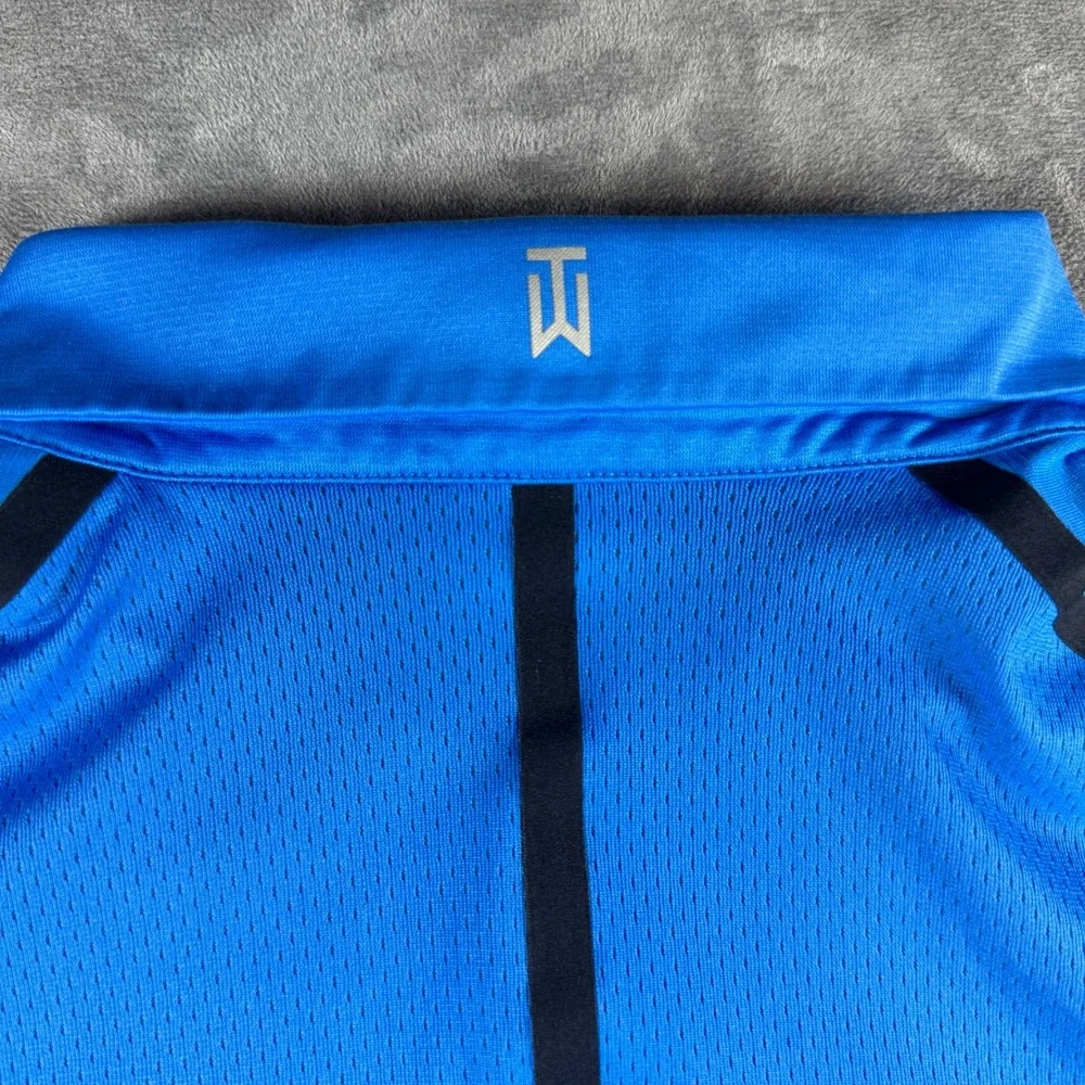 Nike Tiger Woods Collection Golf Polo‎ Blue Dri-Fit Snap Button Mens Small